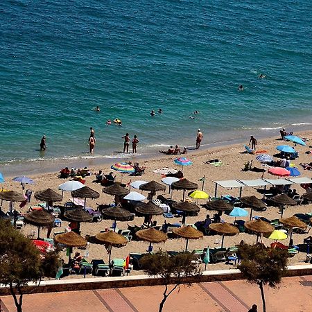 Fantastico Apartamento A Pie De Playa By Renthas Apartment Fuengirola Bagian luar foto